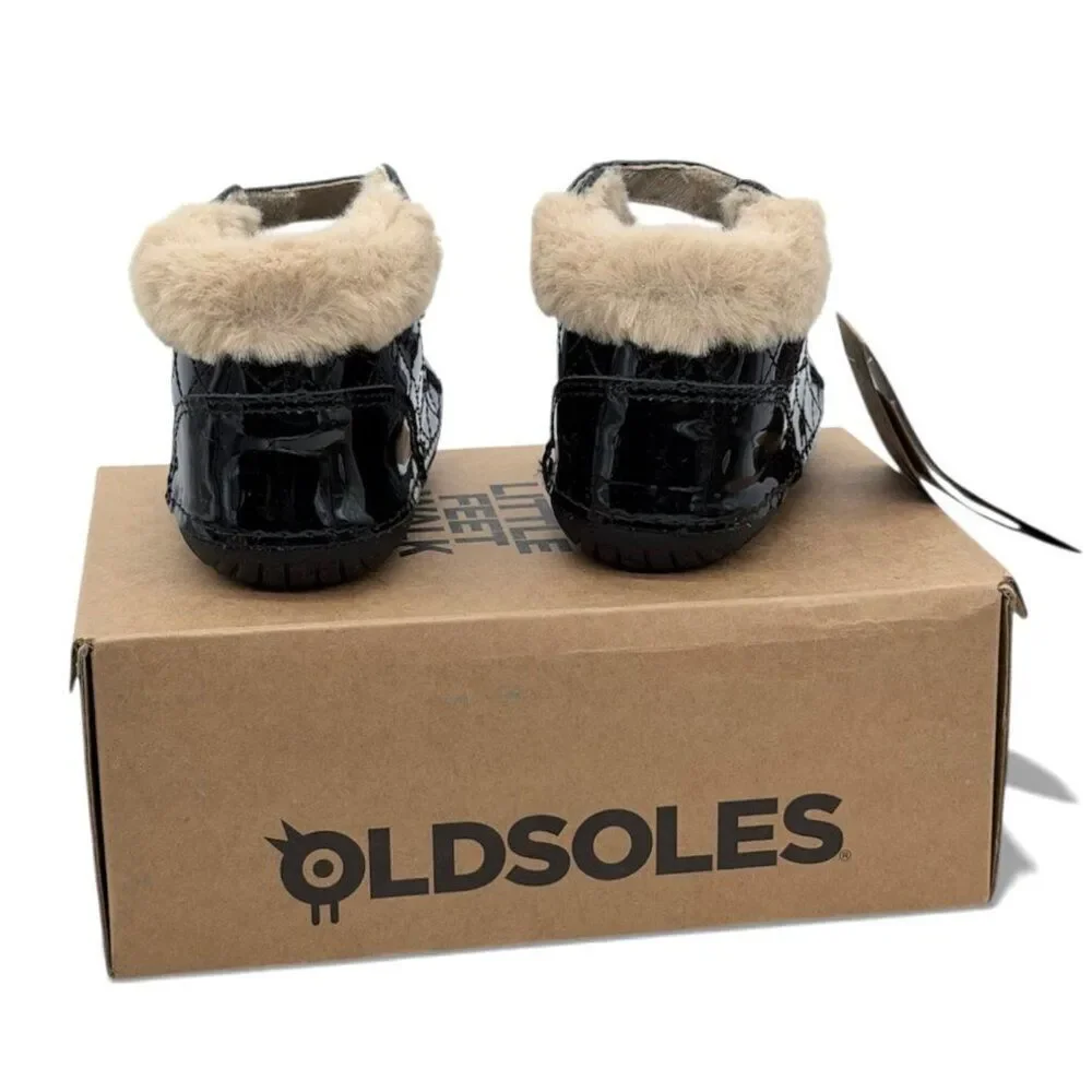 Old Soles Toddler Quilted Patent Leather Fur Lined Booties US 7 EU 23 Hook Loop